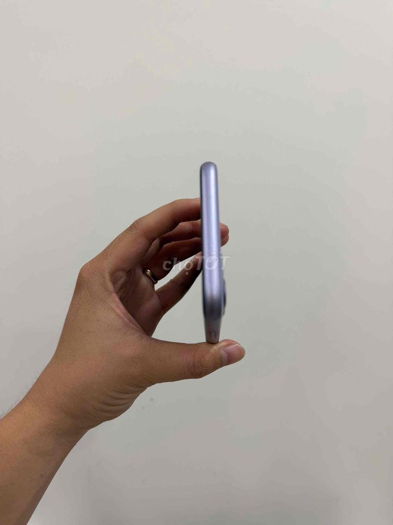 Iphone 11 64GB quốc tế pin 86% Zin đẹp/bao check. Mua bán Điện thoại tại Quận Hoàng Mai Hà Nội được đăng bởi hoàng thành hình 1