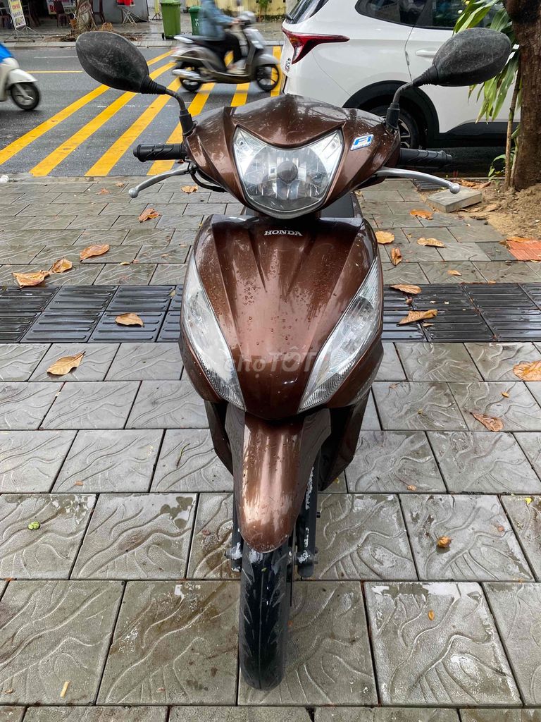 Honda Vision 2013 nguyên rin đẹp.. Mua bán Xe máy tại Quận Sơn Trà Đà Nẵng được đăng bởi A son. hình 6