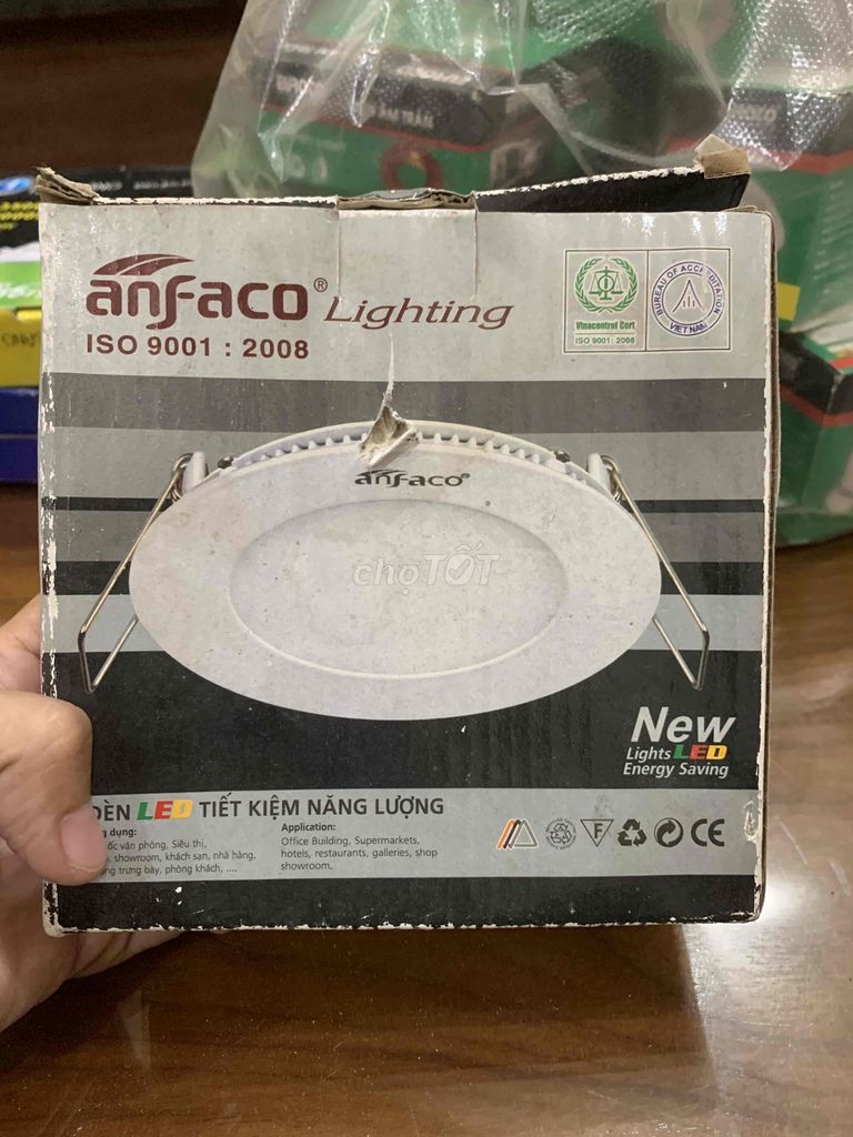 led anfaco 7W ánh sáng trắng