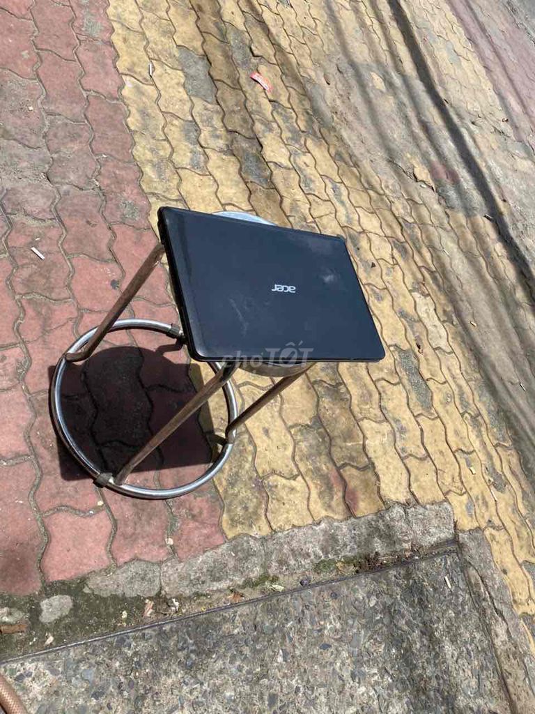 Acer Pentium 14 inch 6GB/320GB Đen Đã sử dụng. Mua bán Laptop tại Thành phố Thuận An Bình Dương được đăng bởi phúc cần alo ko nhắn tin  hình 1