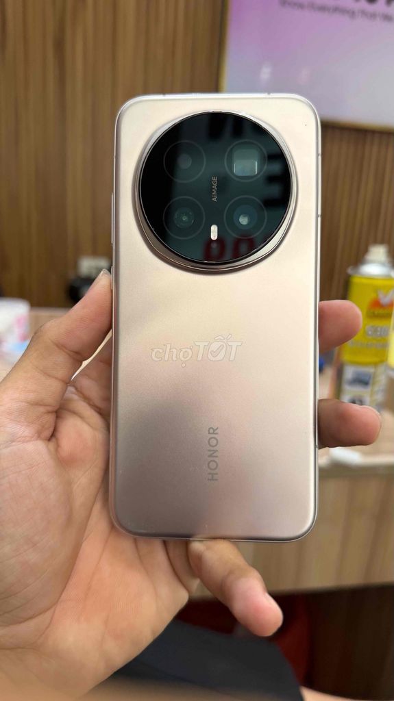 Honor Magic 8 Pro 16GB 1TB Bạc Đã sử dụng. Mua bán Điện thoại tại Quận 10 Tp Hồ Chí Minh được đăng bởi Le Tuan hình 1