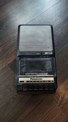 Đài cassette nằm Panasonic rq-2112