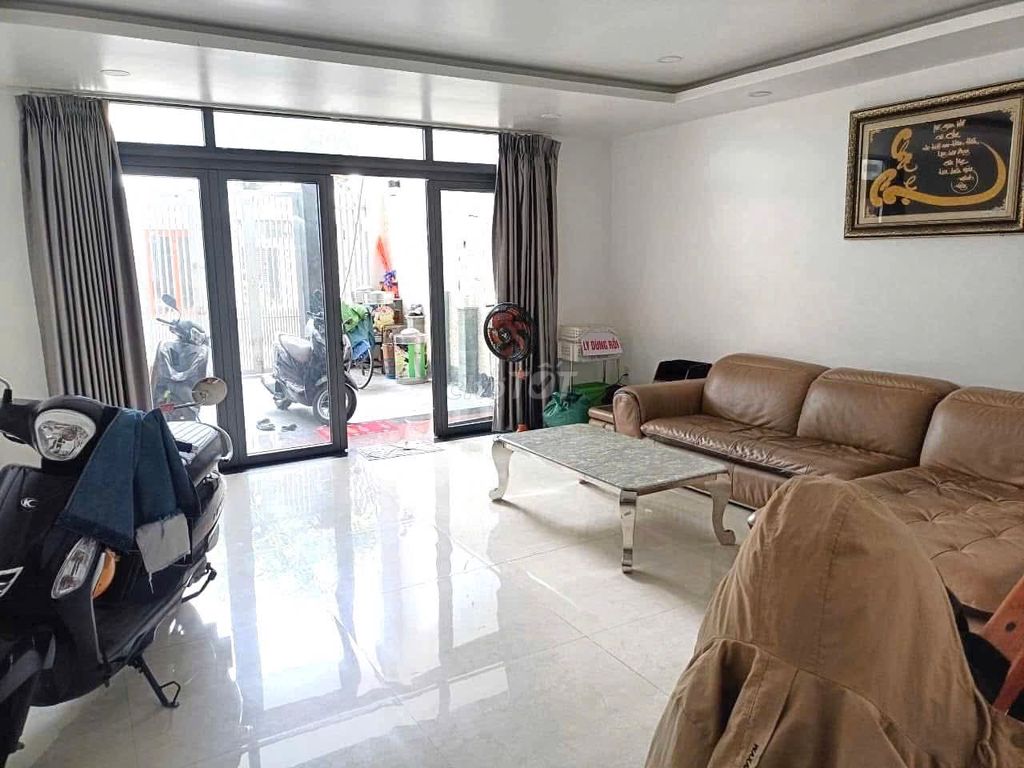 CẦN BÁN NHÀ 3,5 TẦNG HOÀ MINH SÁT BIỂN. Mua bán nhà ở tại Quận Liên Chiểu Đà Nẵng được đăng bởi Nguyễn Hạnh  hình 4