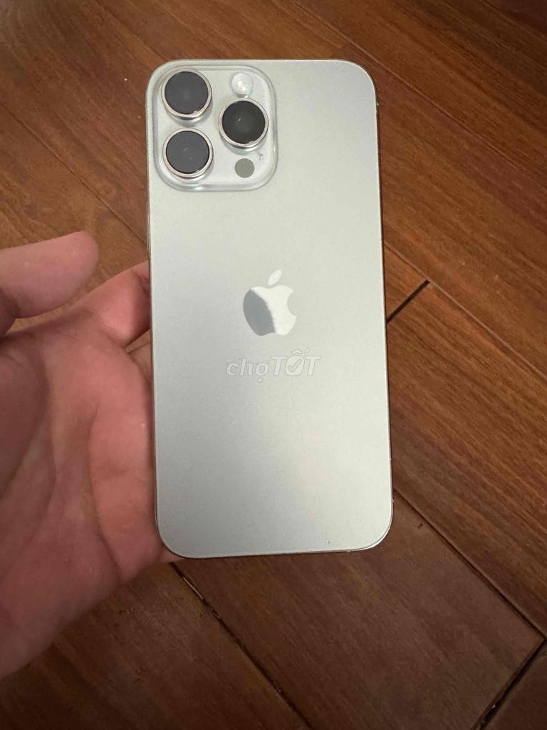 Apple iPhone 16 Pro Max 256GB Titan. Mua bán Điện thoại tại Quận Đống Đa Hà Nội được đăng bởi Bin Bin hình 1