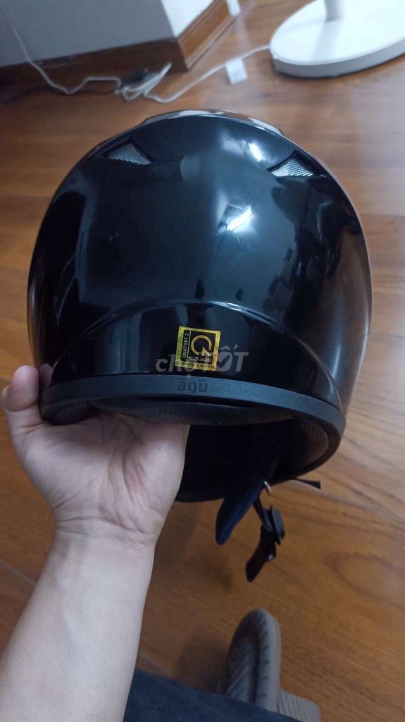 Mũ Fullface AGU Kính tráng gương.. Mua bán Phụ tùng xe tại Quận Cầu Giấy Hà Nội được đăng bởi Phạm Long hình 3