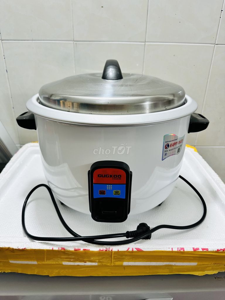 Nồi cơm điện 4,2L + Lò nướng 32L + Máy làm bánh. Mua bán Bếp, lò, đồ điện nhà bếp tại Quận Tân Bình Tp Hồ Chí Minh được đăng bởi Thái Phương hình 1