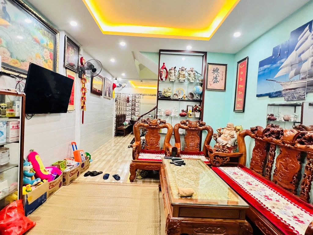 XUÂN ĐỈNH, GẦN Ô TÔ TRÁNH-Ô CHỜ THANG MÁY, 63M2, 4 TẦNG,NHÀ ĐẸP,Ở NGAY