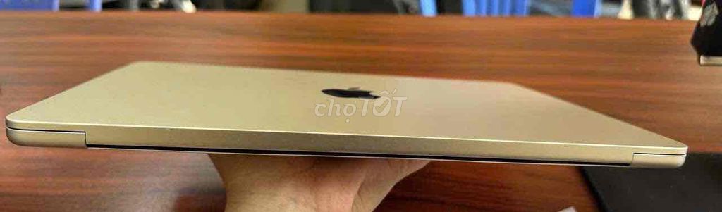 Apple MacBook Air M4 13 inch 16GB/256GB. Mua bán Laptop tại Quận Tân Bình Tp Hồ Chí Minh được đăng bởi Nghi hình 1