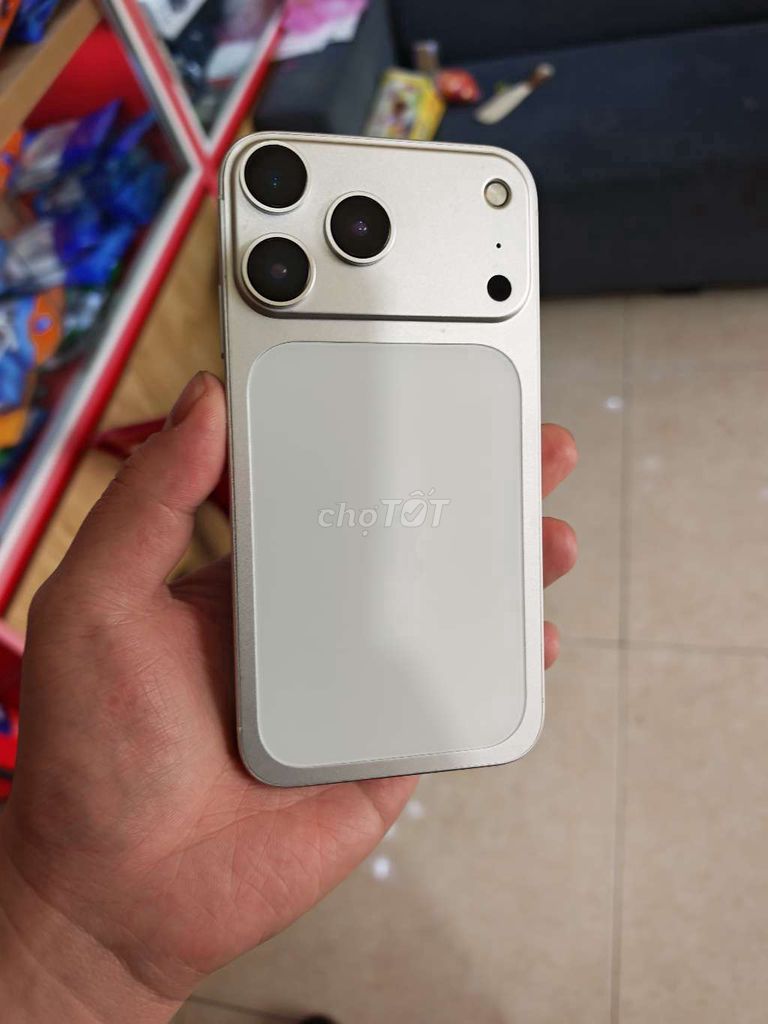 Apple iPhone XR 256GB Bạc. Mua bán Điện thoại tại Huyện Ý Yên Nam Định được đăng bởi TL shop hình 1