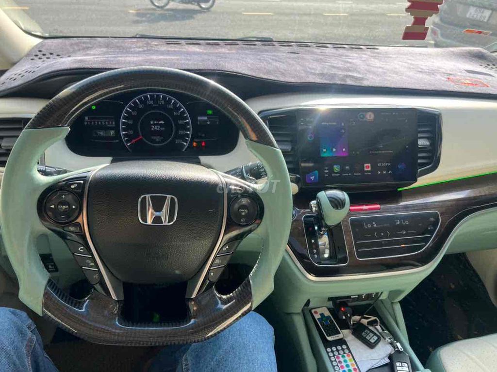 Honda Odyssey 2016. Mua bán Ô tô tại Thành phố Vĩnh Long Vĩnh Long được đăng bởi Thuỳ Phan hình 16