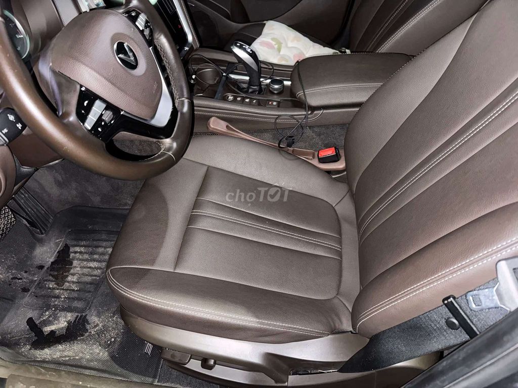 Vinfast Lux A 2021 photo 4