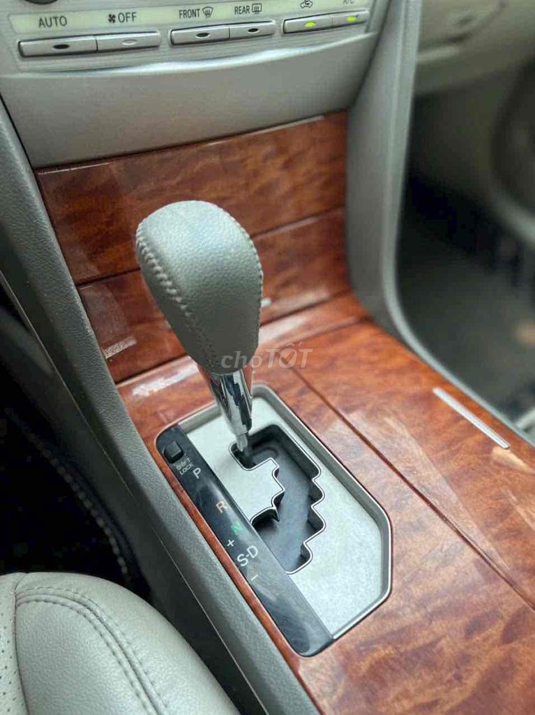 Toyota Camry 2010 2.4G - 110000 km. Mua bán Ô tô tại Thành phố Đà Lạt Lâm Đồng được đăng bởi Sơn hình 8