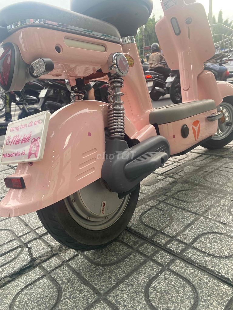 Xe yadea i8 chính hãng. Mua bán Xe điện tại Quận Gò Vấp Tp Hồ Chí Minh được đăng bởi THAYBÌNHĐIỆNTẠINHÀ hình 5