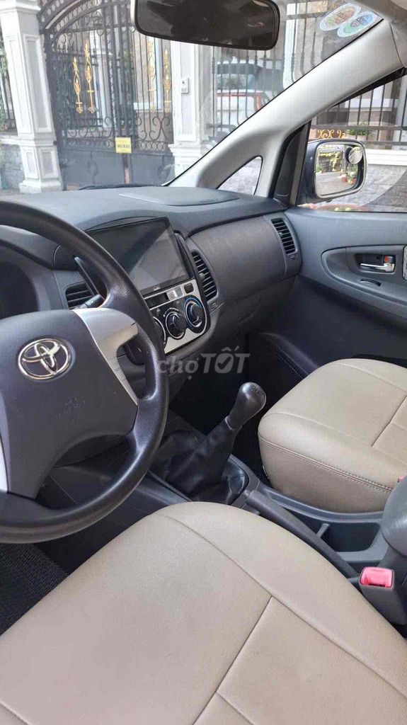 Toyota Innova 2013 2.0E MT 85.000km Chuẩn Zin. Mua bán Ô tô tại Thành phố Thủ Đức Tp Hồ Chí Minh được đăng bởi Tân hình 8