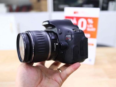 Bán canon 600D(kissX5) +lens 18-55 Máy ,lens đẹp. Mua bán Máy ảnh, Máy quay tại Thành phố Thủ Dầu Một Bình Dương được đăng bởi Chinh Lee