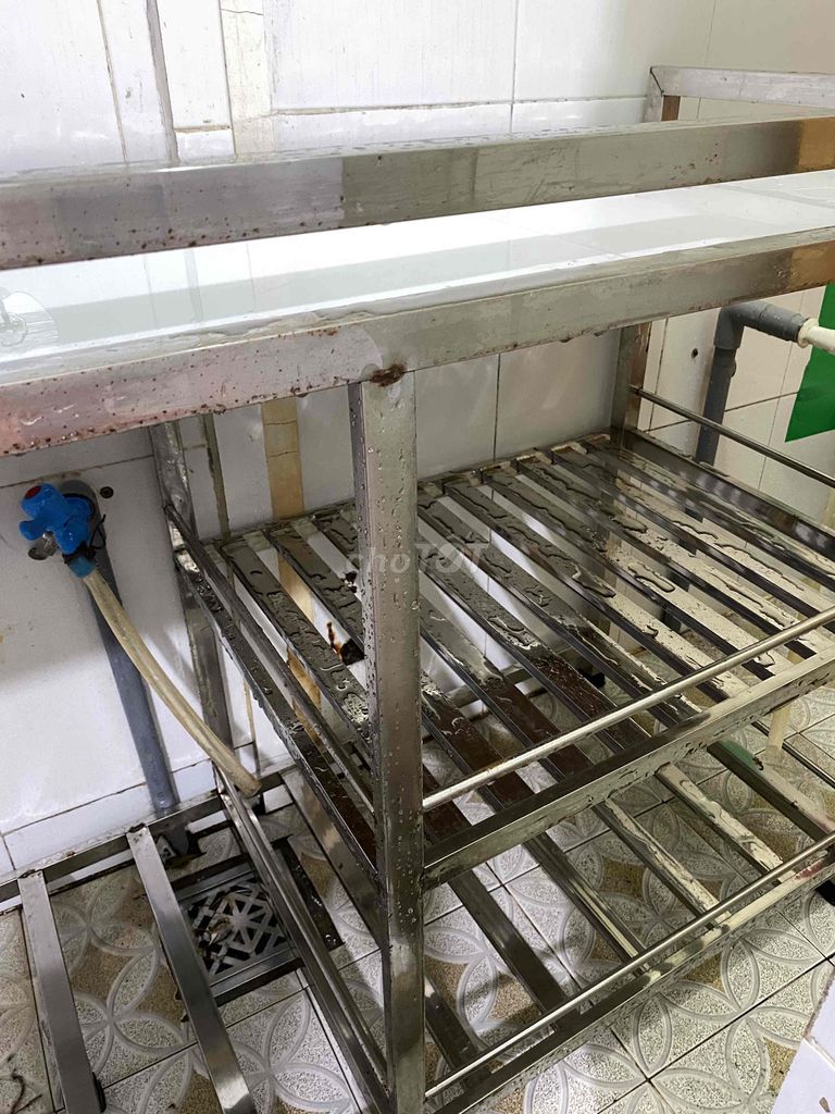 thanh ly Kệ bếp Inox, Gạch. Mua bán Tủ, kệ gia đình tại Quận Bình Thuỷ Cần Thơ được đăng bởi Minh chen hình 1