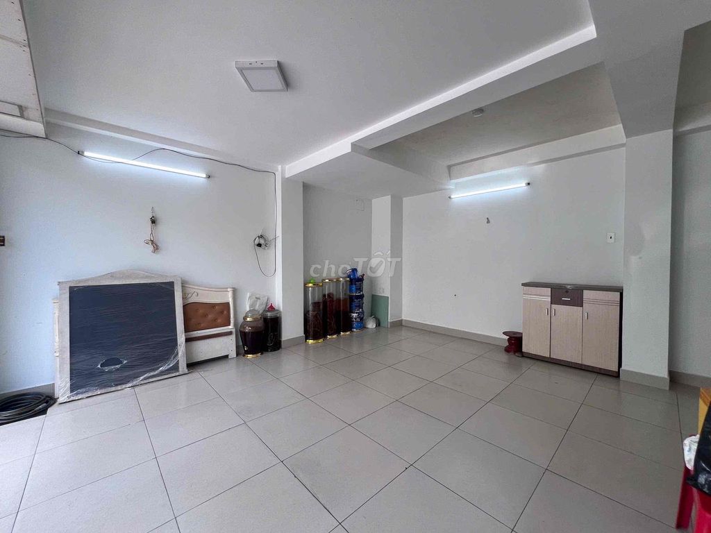 mặt bằng giá rẻ cọc 1tháng