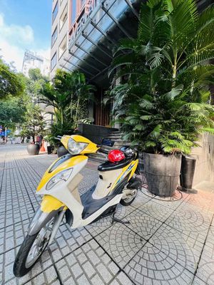 ít sử dụng cần bán thanh lý đỡ chật nhà quận 1. Mua bán Xe máy tại Quận 1 Tp Hồ Chí Minh được đăng bởi Nguyễn anh Tuấn