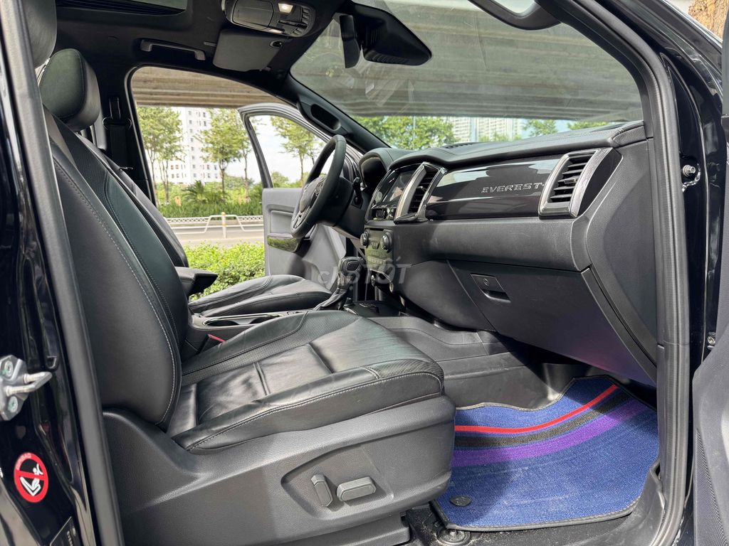 CẦN BÁN FORD EVERET TITANMIUM 4WD 4x4 XE 1 CHỦ. Mua bán Ô tô tại Quận Bắc Từ Liêm Hà Nội được đăng bởi Mr PHÁT THÁI HÀ AUTO hình 13