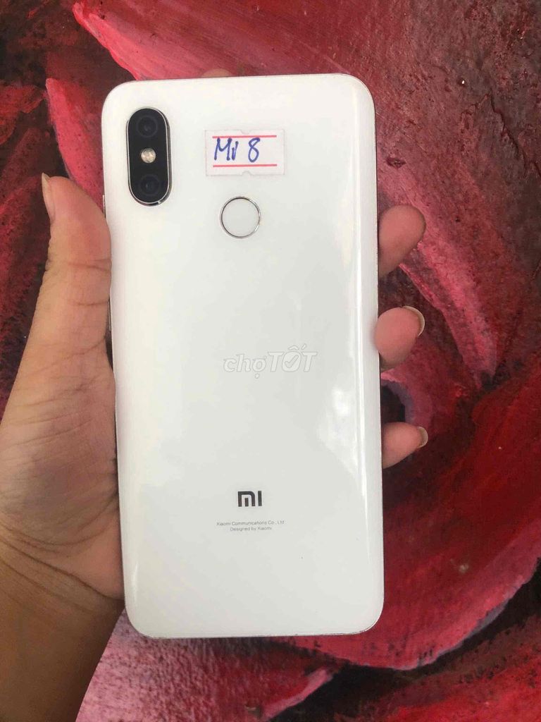 Xiaomi Mi 8 ram 6/.64GB Zin đẹp keng