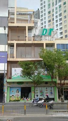 Rent · 5 bd · 200 м² · Quận Phú Nhuận, ул. Đường Nguyễn Văn Trỗi