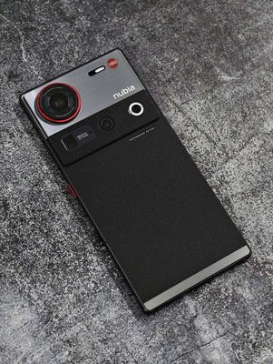 Nubia Z70s Ultra 5G Quốc Tế. Mua bán Điện thoại tại Quận Thanh Khê Đà Nẵng được đăng bởi Tú MB