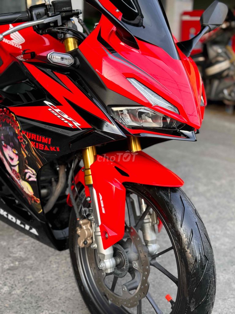 Honda CBR150R ABS 2025 Đỏ đen 3000 km. Mua bán Xe máy tại Quận Bình Tân Tp Hồ Chí Minh được đăng bởi Việt Motor Bình Tân hình 2