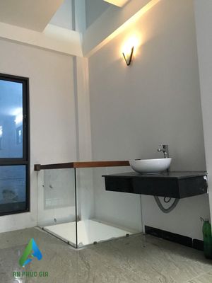 Аренда · 4 комн. · 100 м² · Quận Hải Châu, ул. Đường Lê Thanh Nghị