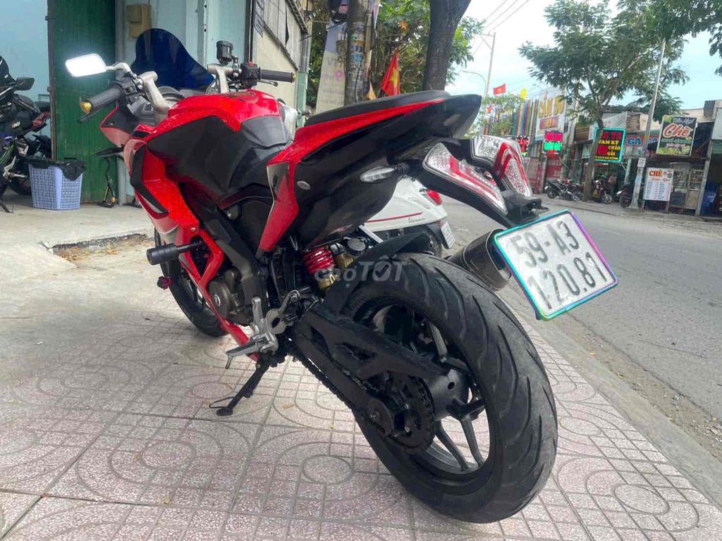 Kawasaki Bajaj RS200 ABS Đỏ. Mua bán Xe máy tại Huyện Bình Chánh Tp Hồ Chí Minh được đăng bởi Phong Vũ hình 5
