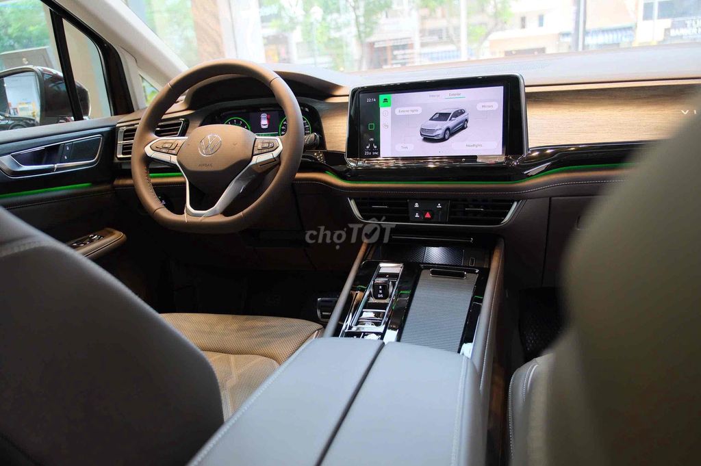 Volkswagen Viloran 2025. Mua bán Ô tô tại Quận 5 Tp Hồ Chí Minh được đăng bởi KhoaLee hình 13