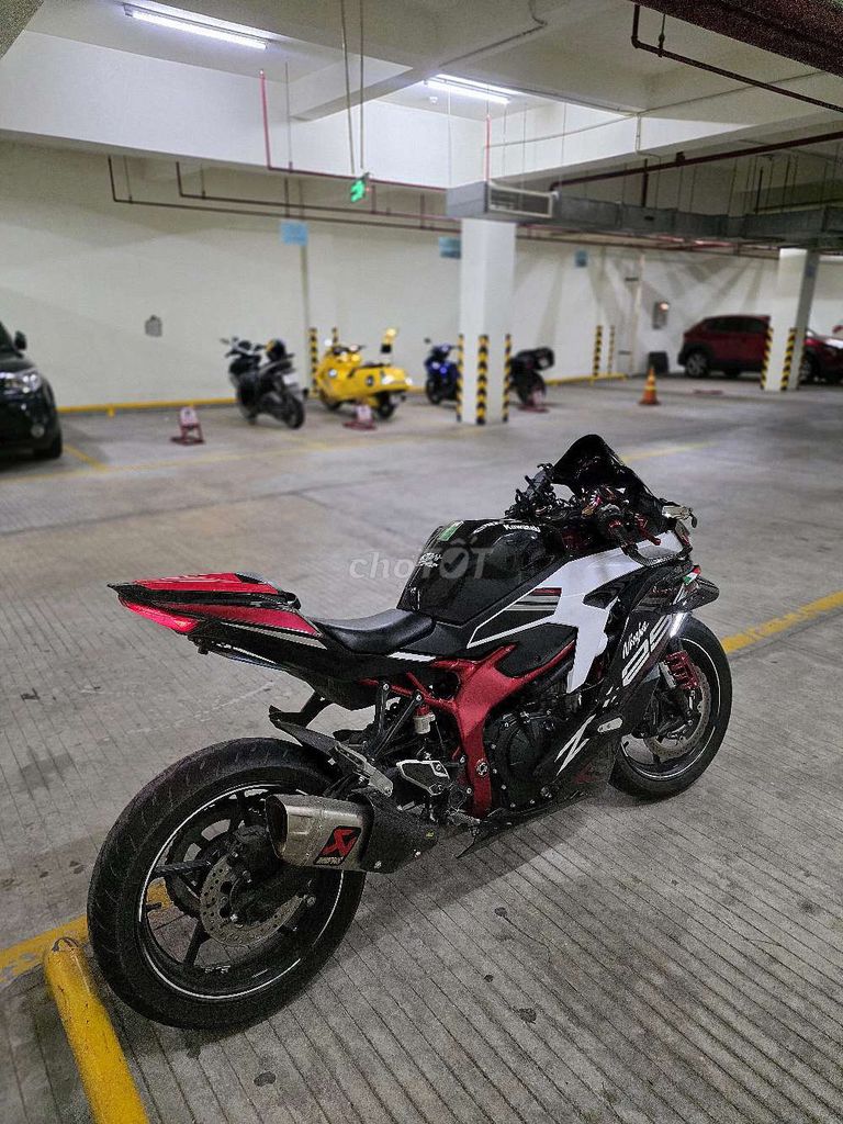 🏍️ Cần bán Kawasaki ZX25R 4 máy, full đồ chơi. Mua bán Xe máy tại Quận 7 Tp Hồ Chí Minh được đăng bởi Nguyễn Tiến hình 5