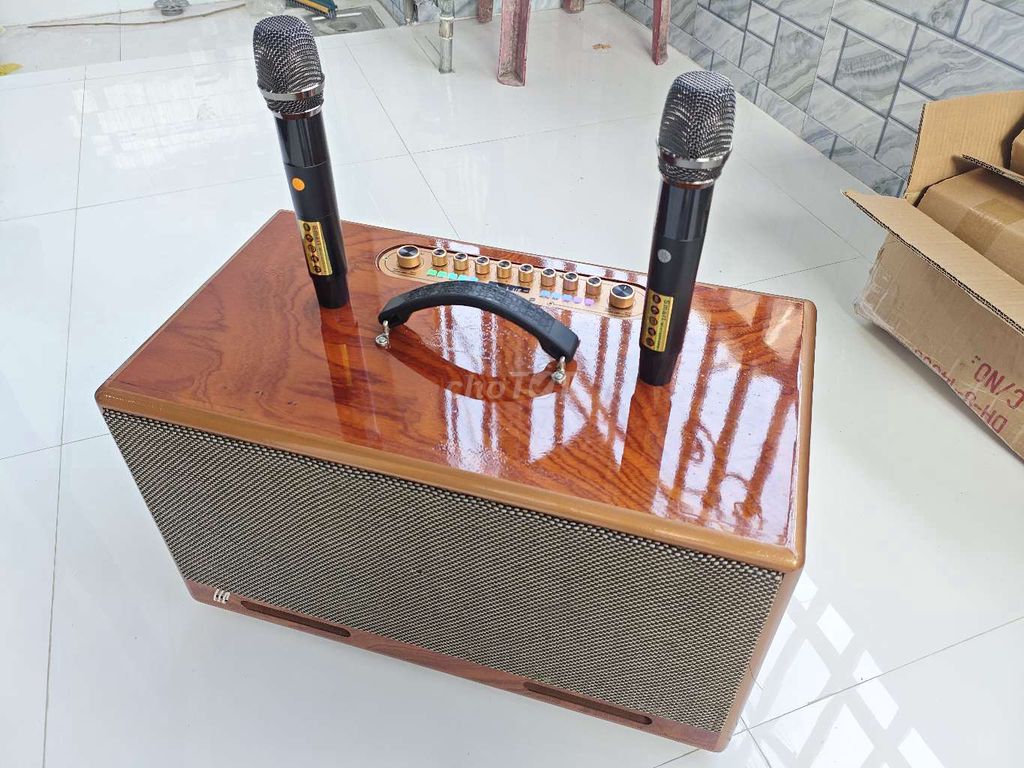 Loa karaoke xách tay cấu hình khủng giá quốc dân. Mua bán Tivi, Âm thanh tại Thành phố Phan Thiết Bình Thuận được đăng bởi A.Tự hình 2