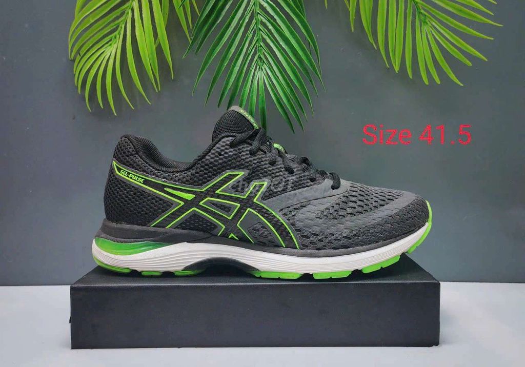 Giày chạy bộ Asics size 41.5 2hand chính hãng