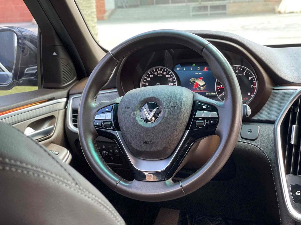 VinFast Lux SA2.0 Plus 2.0 sx 12/2020 siêu đẹp. Mua bán Ô tô tại Quận Đống Đa Hà Nội được đăng bởi TRUNG HIẾU AUTO hình 9