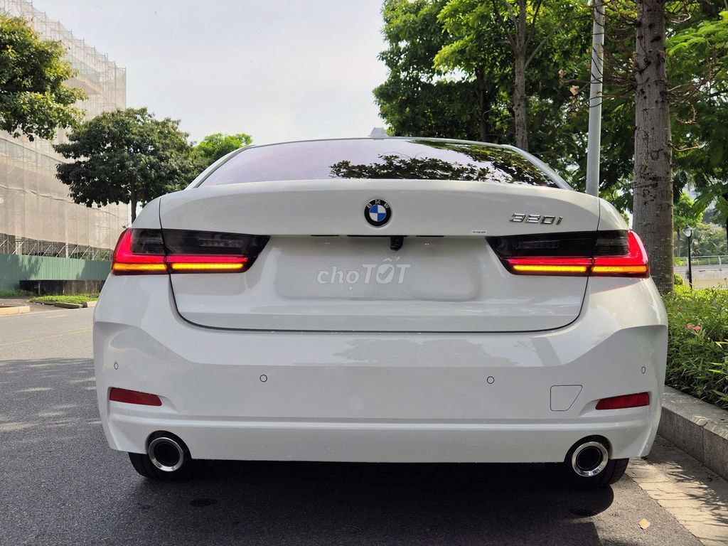 BMW 320i Sportline Đăng ký 2025 - 3000 km Siêu Mới. Mua bán Ô tô tại Quận 7 Tp Hồ Chí Minh được đăng bởi Thiên Phùng hình 11