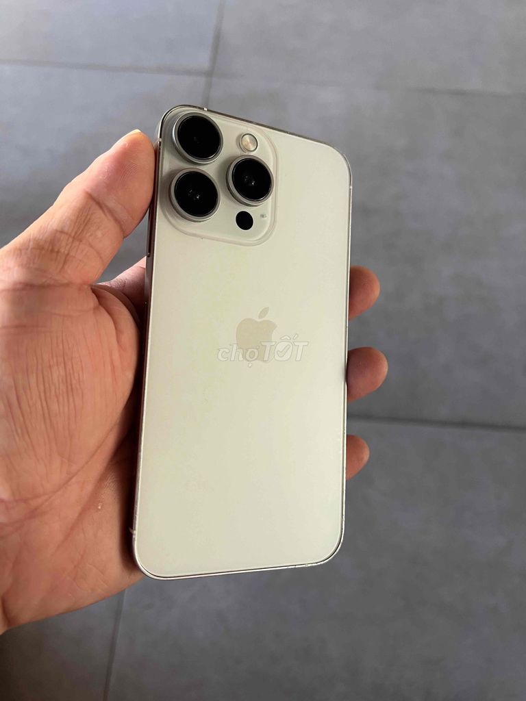 Apple iPhone Xs 64GB Trắng Đã dùng. Mua bán Điện thoại tại Thành phố Vũng Tàu Bà Rịa - Vũng Tàu được đăng bởi huy hình 1