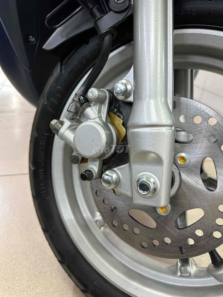 yamahaGARDE chạy 12 ngàn km mới 90% zin 100%. Mua bán Xe máy tại Quận 8 Tp Hồ Chí Minh được đăng bởi A. Hải hình 2