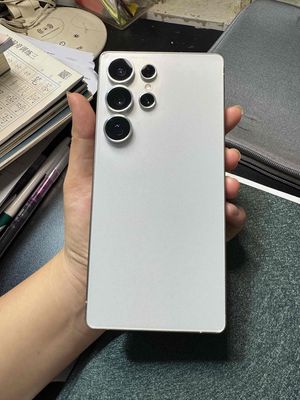 Samsung S25 Ultra Bạc tặng kèm ốp slimcase