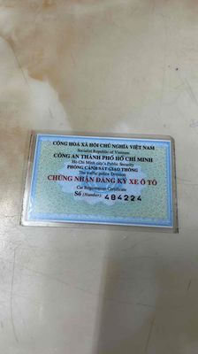 Mercedes Benz GLC 2018 250 4Matic - 2300 km. Mua bán Ô tô tại Quận 6 Tp Hồ Chí Minh được đăng bởi chị Trang