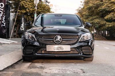 Mercedes c300 AMG đklđ 2020- Trả trước 300Tr. Mua bán Ô tô tại Quận 7 Tp Hồ Chí Minh được đăng bởi Thanh Cường Long Anh