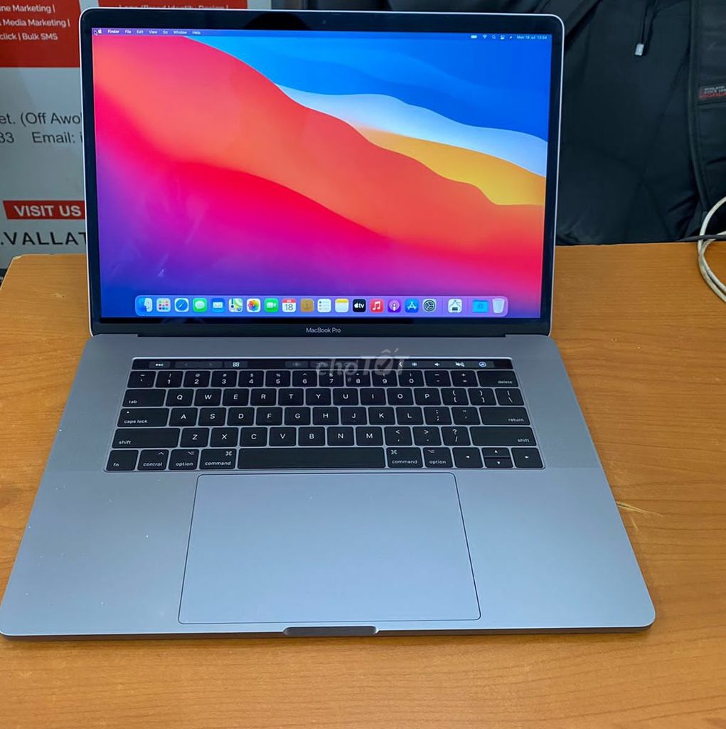 MacBook Pro 2017 15-inch sac macbook