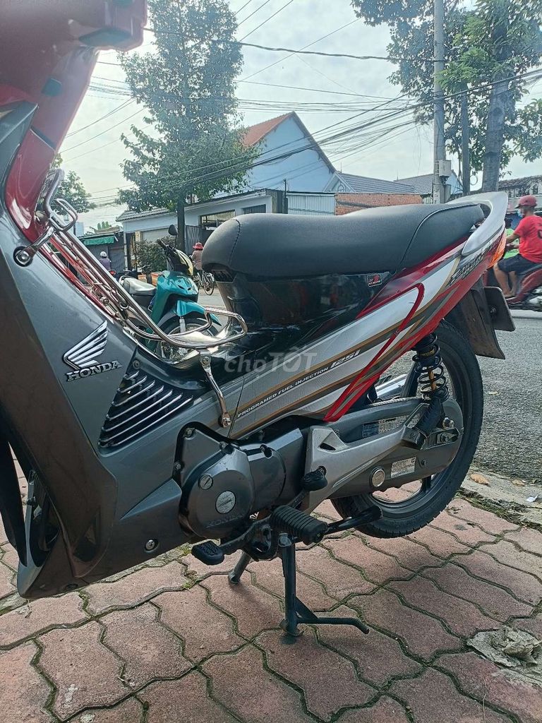 Cần bán future neo fi chính chủ bao đầunồichưađụng. Mua bán Xe máy tại Thành phố Thủ Dầu Một Bình Dương được đăng bởi trà my hình 6