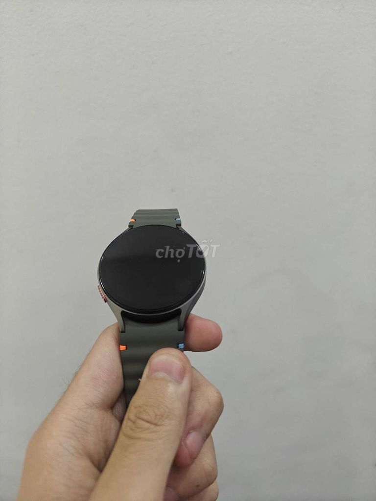 Samsung Galaxy Watch 7 44mm Bạc. Mua bán Thiết bị đeo thông minh tại Huyện Thanh Trì Hà Nội được đăng bởi Lê Hồng Nguyên hình 1