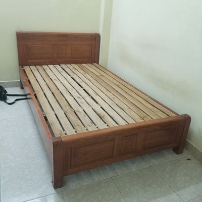 Thanh lý giường ngủ gỗ tự nhiên 1m2 dày, giường gỗ