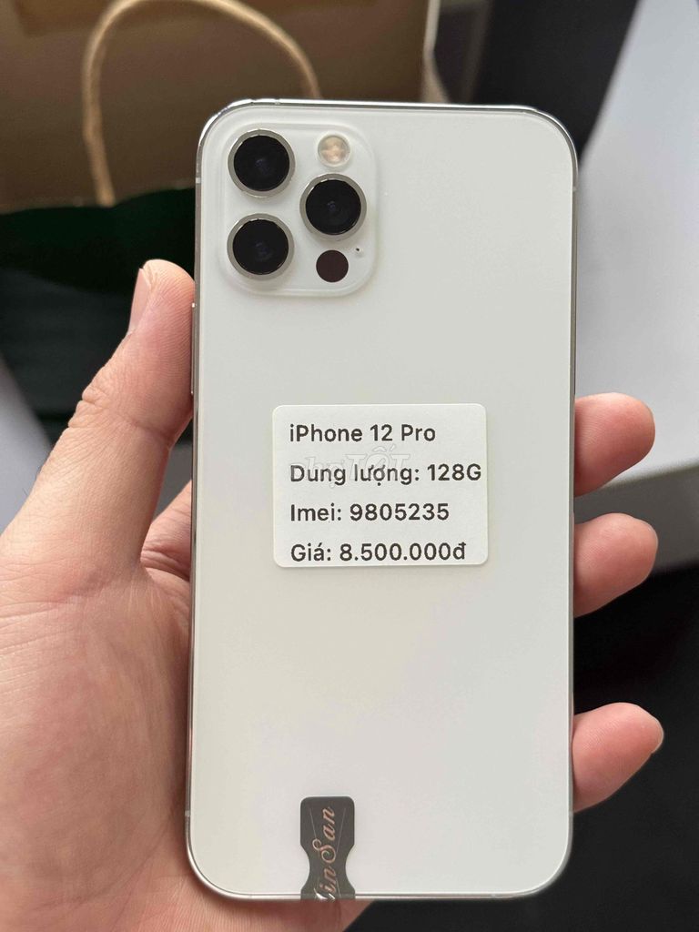 iPhone 12 Pro 128GB Trắng máy đẹp keng chuẩn zin. Mua bán Điện thoại tại Thành phố Buôn Ma Thuột Đắk Lắk được đăng bởi Nguyễn Hoàng hình 1