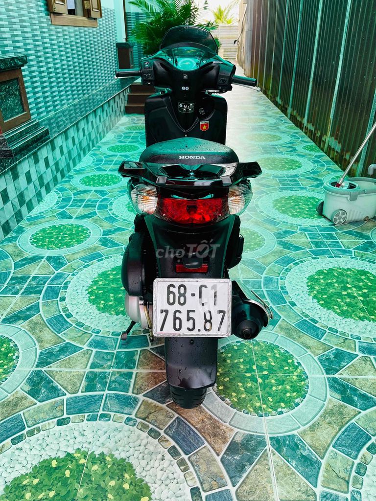 Honda SH 150i Ý Đen nhám. Mua bán Xe máy tại Huyện Châu Thành Kiên Giang được đăng bởi Lợi hình 5