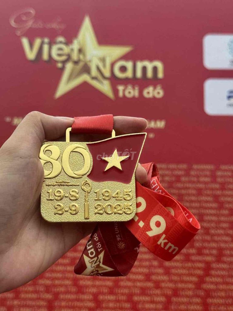 huy chương marathon Việt Nam Trong Tôi. Mua bán Đồ sưu tầm, đồ cổ tại Thành phố Phan Thiết Bình Thuận được đăng bởi Tiền xưa Việt Nam Cường post hình 1