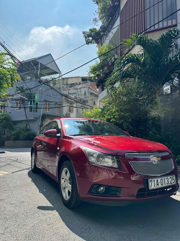 Chevrolet Cruze LTZ 1.8AT mua mới vào năm 2014