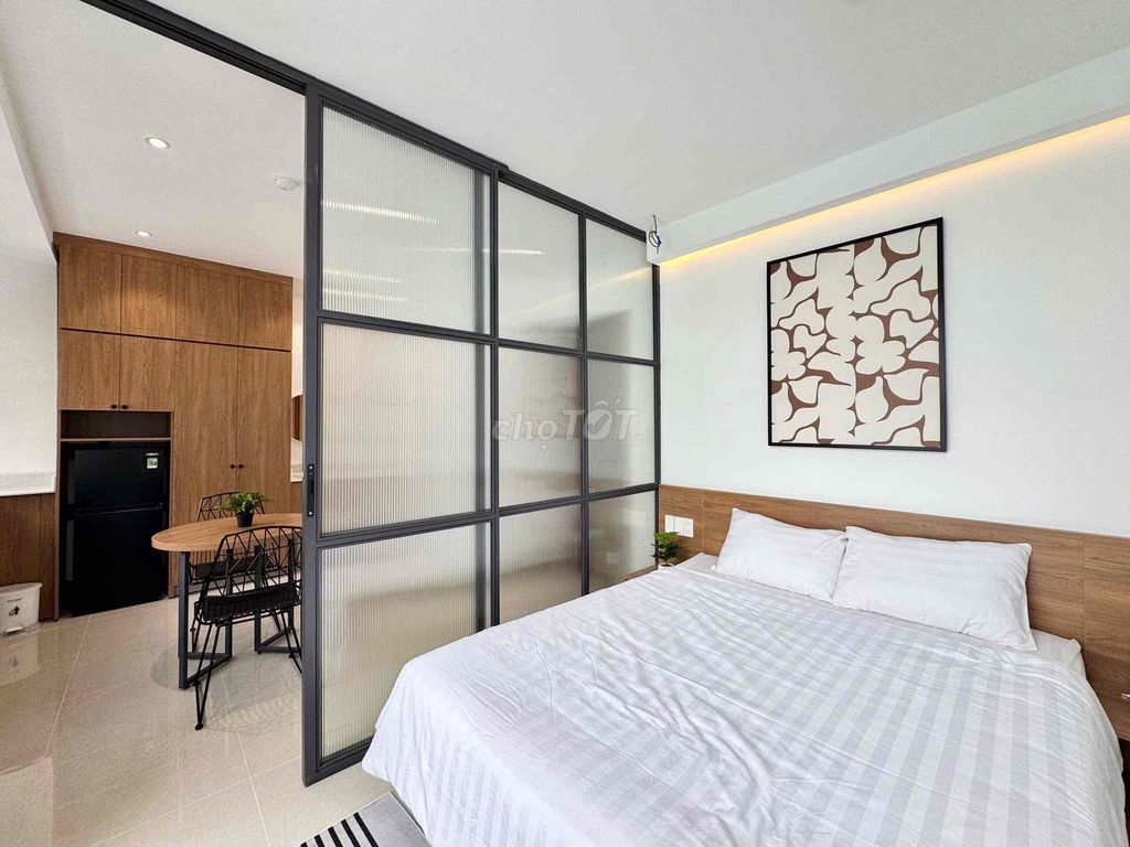 CHO THUÊ 1PN Q.TÂN BÌNH GẦN SÁT SÂN BAY TÂN SƠN NHẤT