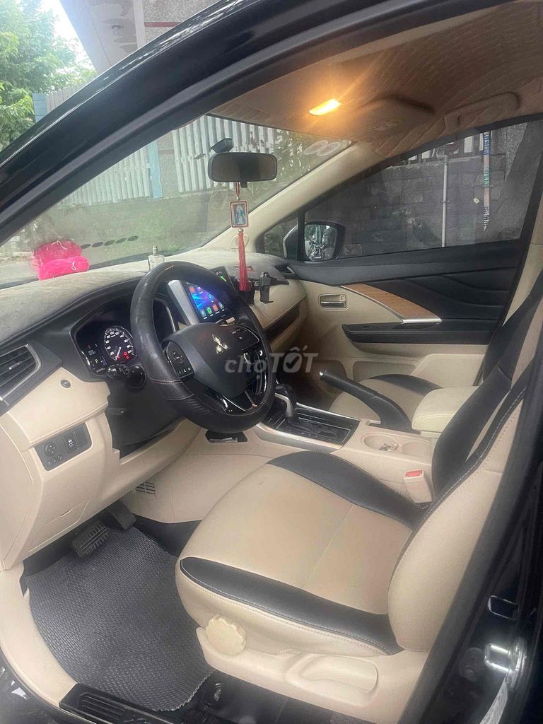 Bán xe hơi Mitsubishi Xpander 2019 1.5 AT. Mua bán Ô tô tại Quận Bình Thạnh Tp Hồ Chí Minh được đăng bởi Hiền lê trần hình 3